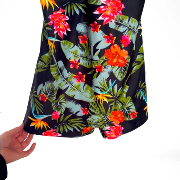 Tropical Floral Print Swimsuit Romper, Size Medium - Picture 3 of 5